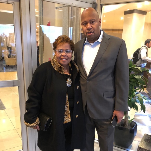 Meet your Posher, Mmarcealeate - Picture 1 of 1